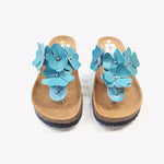 Load image into Gallery viewer, Ciabatta infradito da donna in sintetico e pelle celeste con tomaia iridescente e fiori applicati con borchie modello Eloisa
