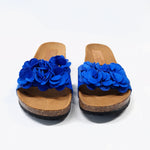 Carica l&#39;immagine nel visualizzatore di Gallery, ciabatta donna vernice blu fiori pella scamosciata chiusura velcro
