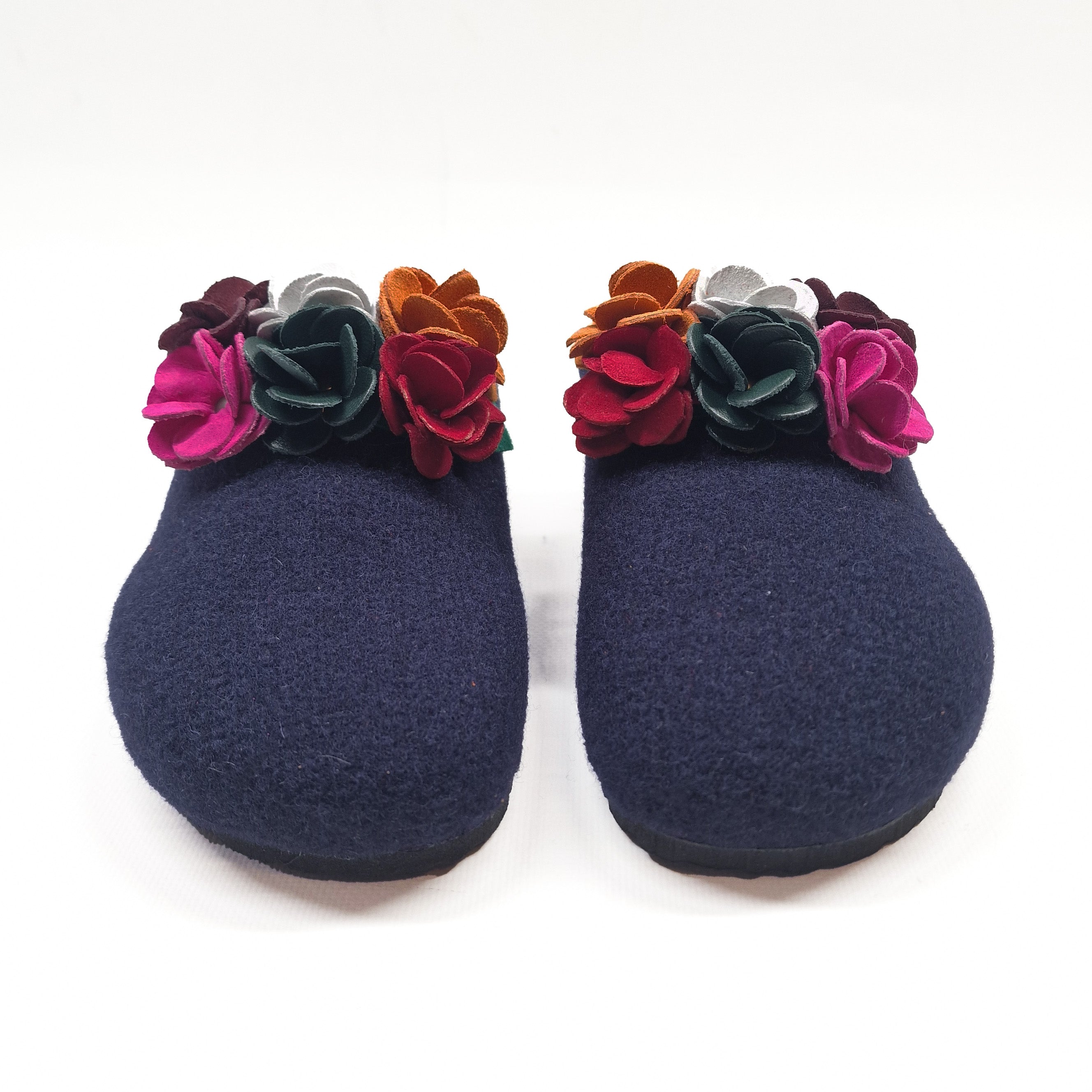 Pantofola DONNA in LANA CHIUSA con FIORI doppi COLORATI in PELLE | Art. ESTER