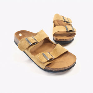 Ciabatta donna doppia fascia in in vera pelle scamosciata colore camel e allacciatura con doppie fibbie in metallo  modello Anja